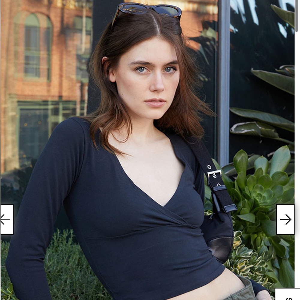 Black long sleeve Brand Melville top